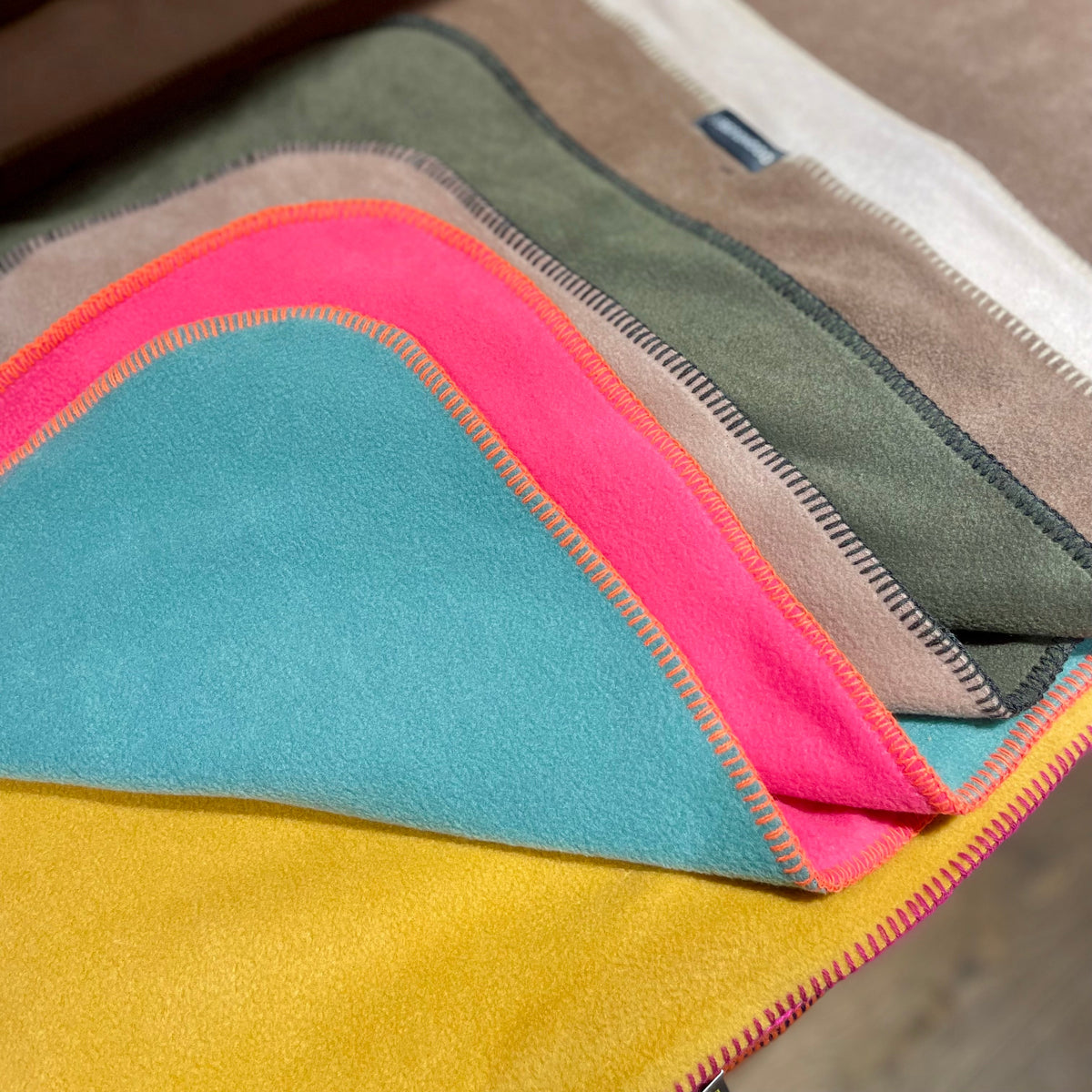 Pawliora Single Stitched Blankets for Dogs