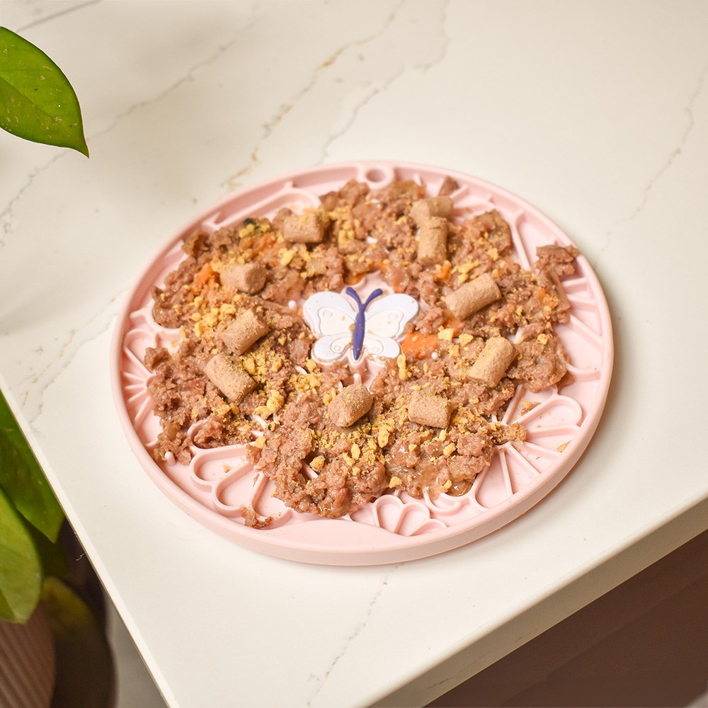 Great & Small Slow Down Butterfly Silicone Snack Pad