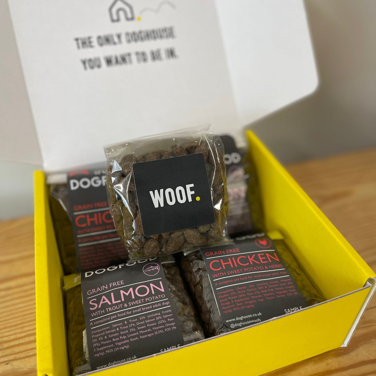 DOGFOOD Sample Box for Small Breed Dogs